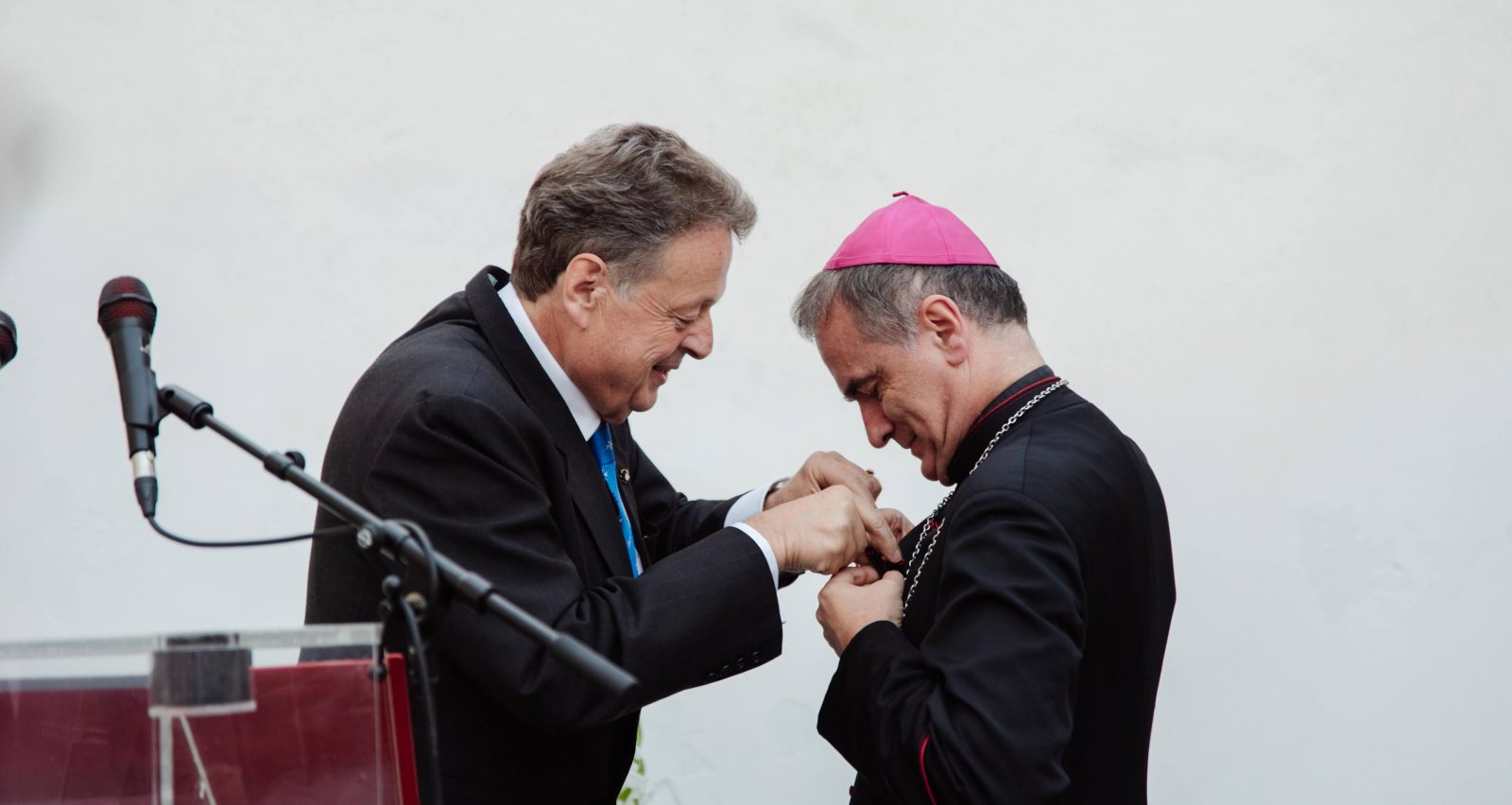 Bishop Philippe Jourdan presented with Cross Pro Piis Maltitensis